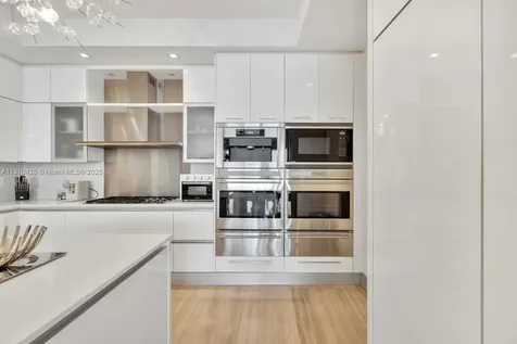 9701 Collins Avenue Bal Harbour FL 33154