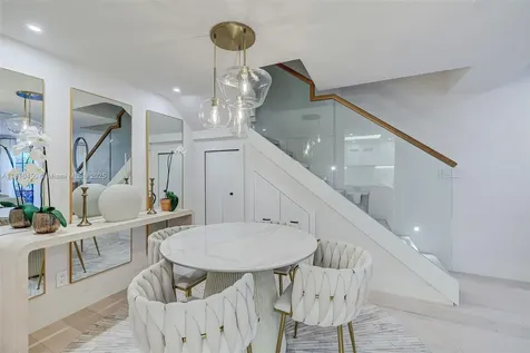 725 Biltmore Court Coral Gables FL 33134