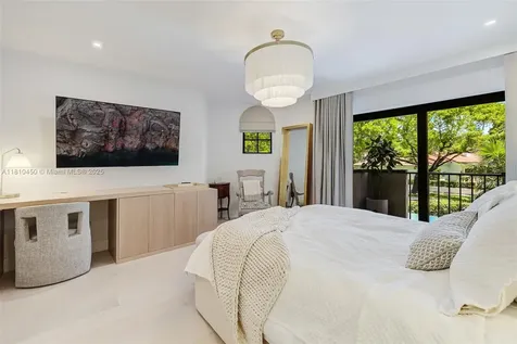 725 Biltmore Court Coral Gables FL 33134
