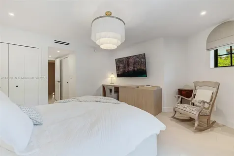 725 Biltmore Court Coral Gables FL 33134