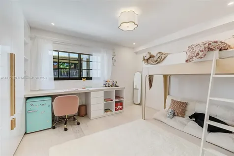 725 Biltmore Court Coral Gables FL 33134