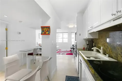 100 Lincoln Road Miami Beach FL 33139