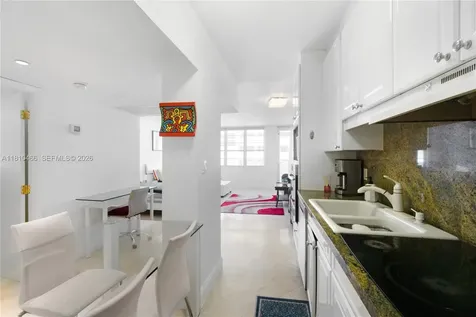 100 Lincoln Road Miami Beach FL 33139