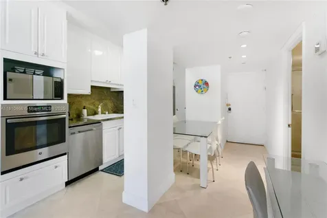 100 Lincoln Road Miami Beach FL 33139