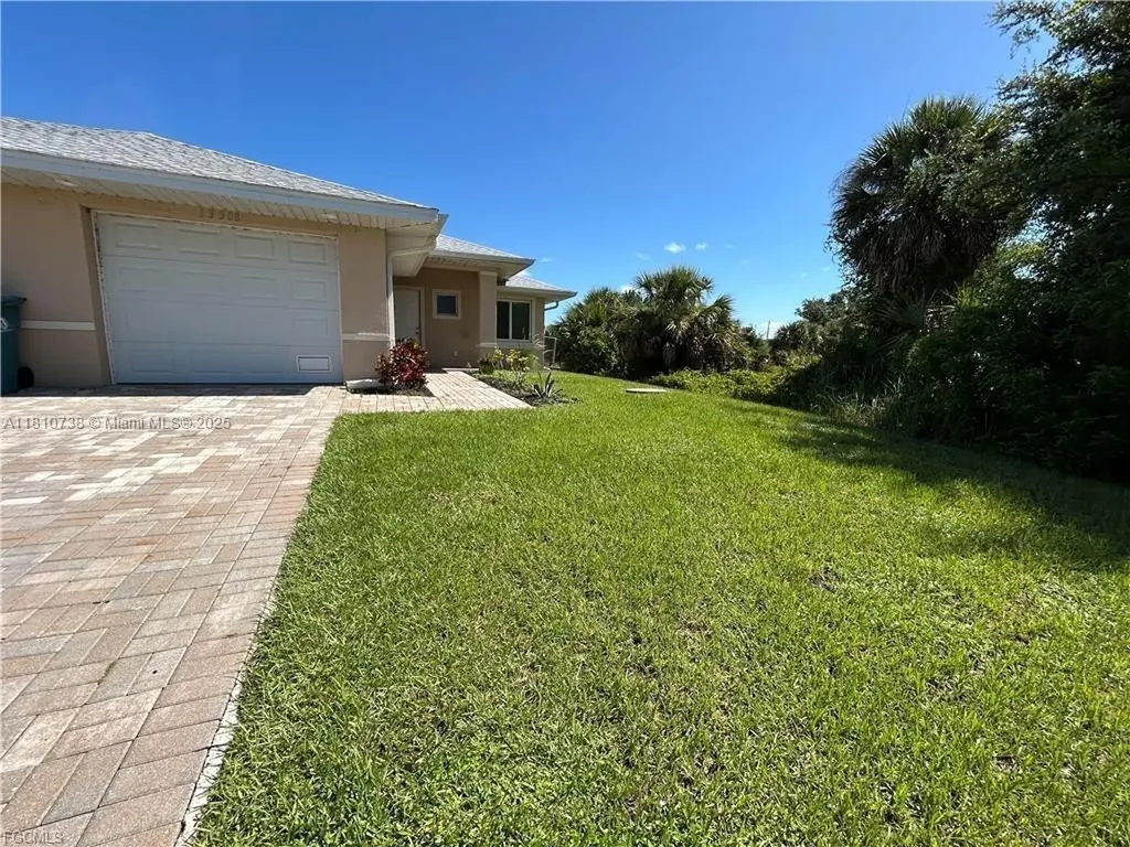 13306 Blytheville Avenue Port Charlotte FL 33981