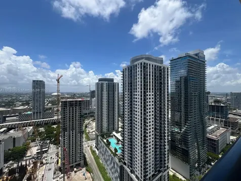 159 NE 6th Street Miami FL 33132