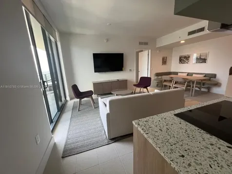 159 NE 6th Street Miami FL 33132