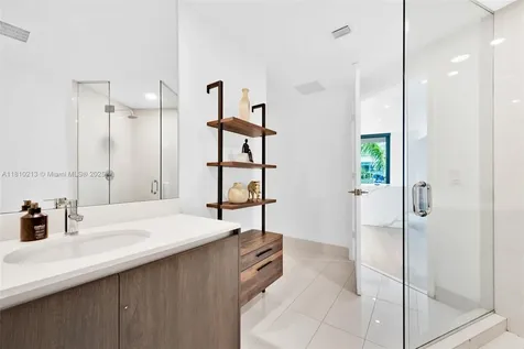 121 NE 34th Street Miami FL 33137