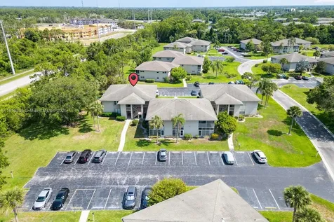 20 Lake Vista Trail Port St. Lucie FL 34952