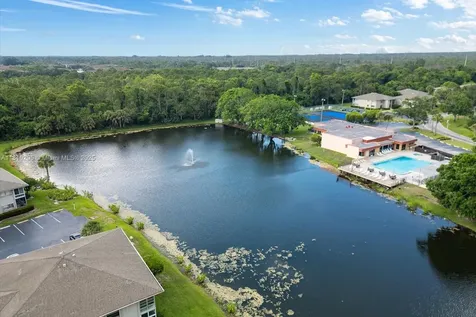 20 Lake Vista Trail Port St. Lucie FL 34952