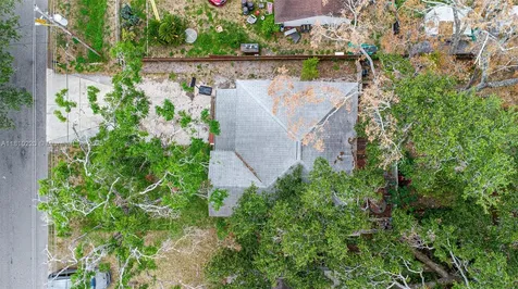 8304 N Orleans Avenue Tampa FL 33604