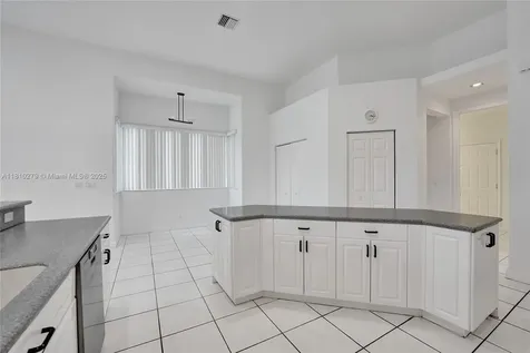 1463 SW 156th Way Pembroke Pines FL 33027