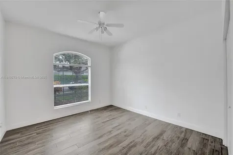1463 SW 156th Way Pembroke Pines FL 33027