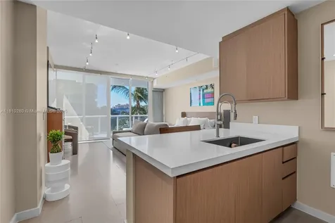 50 S Pointe Drive Miami Beach FL 33139