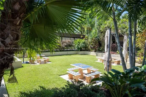 13284 SW 108th St Circle Miami FL 33186