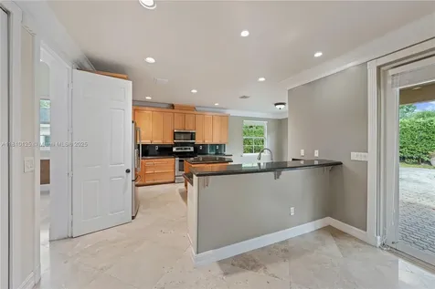 10733 SW 97th Terrace Miami FL 33176