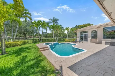 2539 Eagle Run Drive Weston FL 33327