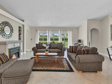 18866 NW 1st Street Pembroke Pines FL 33029