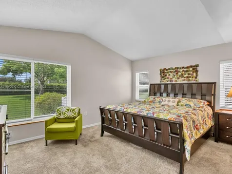 18866 NW 1st Street Pembroke Pines FL 33029