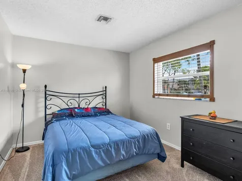 18866 NW 1st Street Pembroke Pines FL 33029