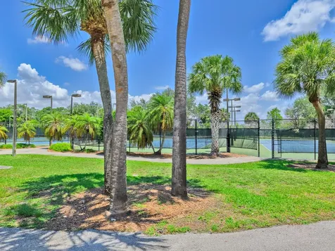 18866 NW 1st Street Pembroke Pines FL 33029
