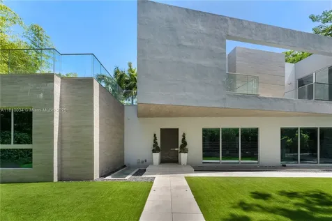 3709 Poinciana Avenue Miami FL 33133