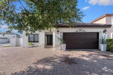 8279 NW 199th Street Hialeah FL 33015