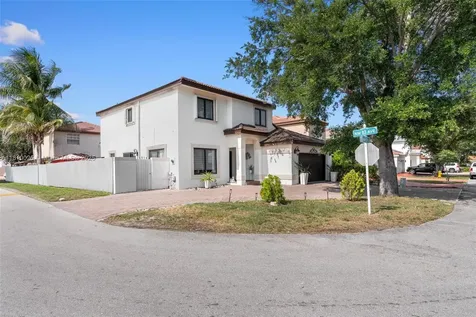 8279 NW 199th Street Hialeah FL 33015