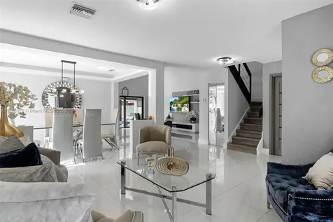 8279 NW 199th Street Hialeah FL 33015