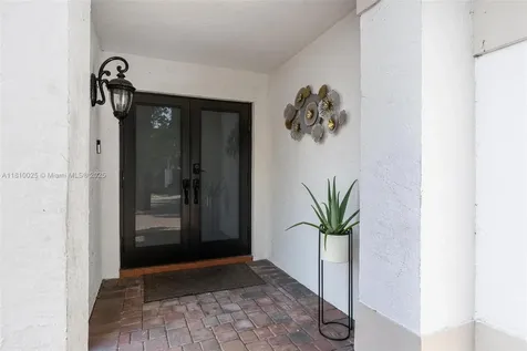 8279 NW 199th Street Hialeah FL 33015