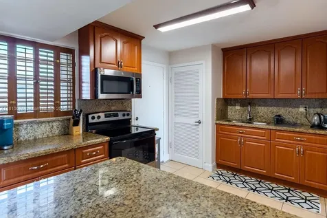 9110 Fontainebleau Boulevard Miami FL 33172