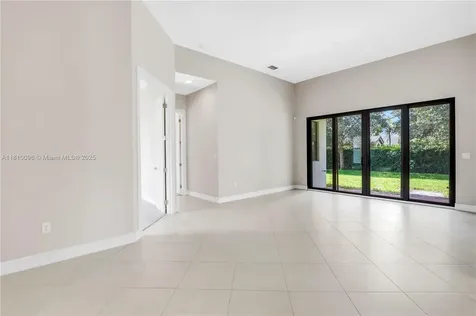 10630 SW 55th Street Cooper City FL 33328