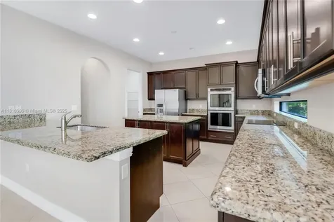 10630 SW 55th Street Cooper City FL 33328