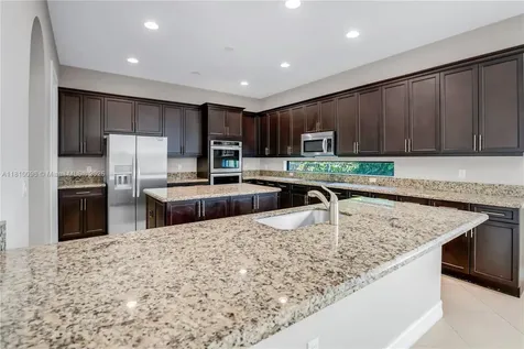 10630 SW 55th Street Cooper City FL 33328