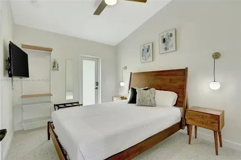 Delray Beach FL 33483