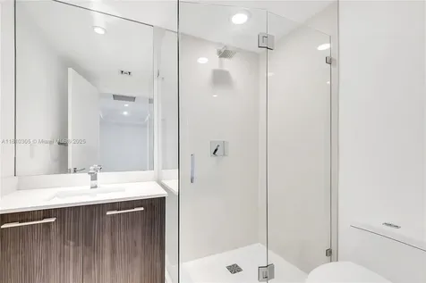 45 SW 9th Street Miami FL 33130