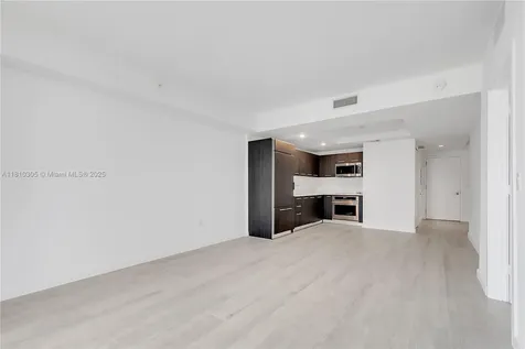 45 SW 9th Street Miami FL 33130