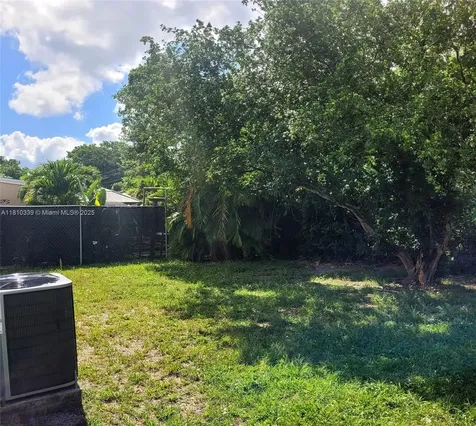 1760 NW 127th Street Miami FL 33167