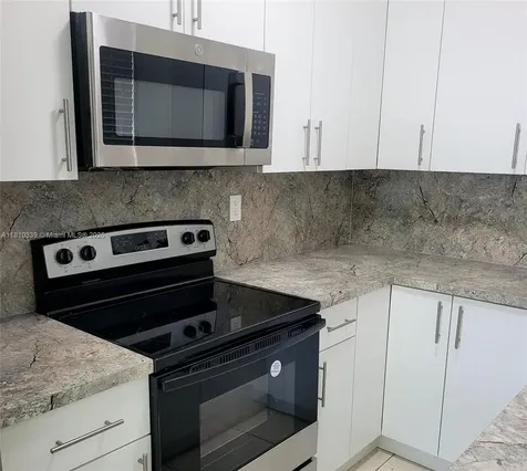1760 NW 127th Street Miami FL 33167