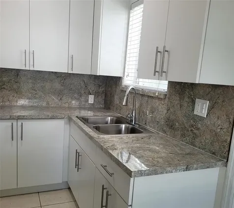 1760 NW 127th Street Miami FL 33167