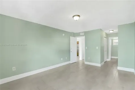 600 NE 25th Street Miami FL 33137