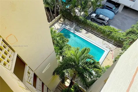 600 NE 25th Street Miami FL 33137