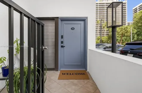 2715 Tigertail Avenue Miami FL 33133