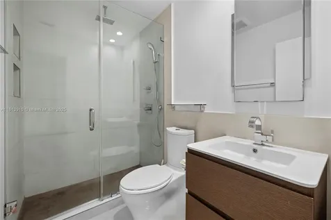2715 Tigertail Avenue Miami FL 33133