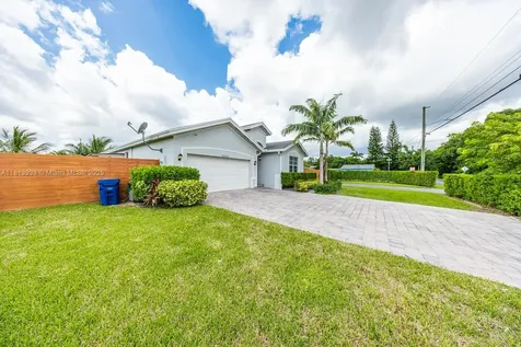 30600 SW 193rd Avenue Homestead FL 33030