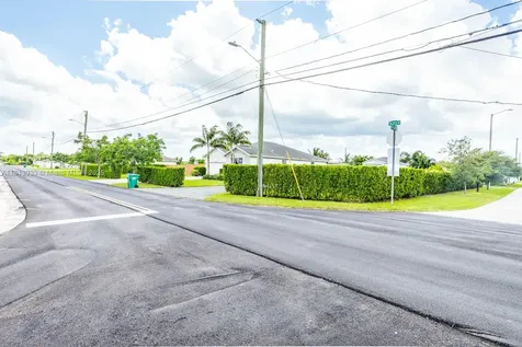 30600 SW 193rd Avenue Homestead FL 33030