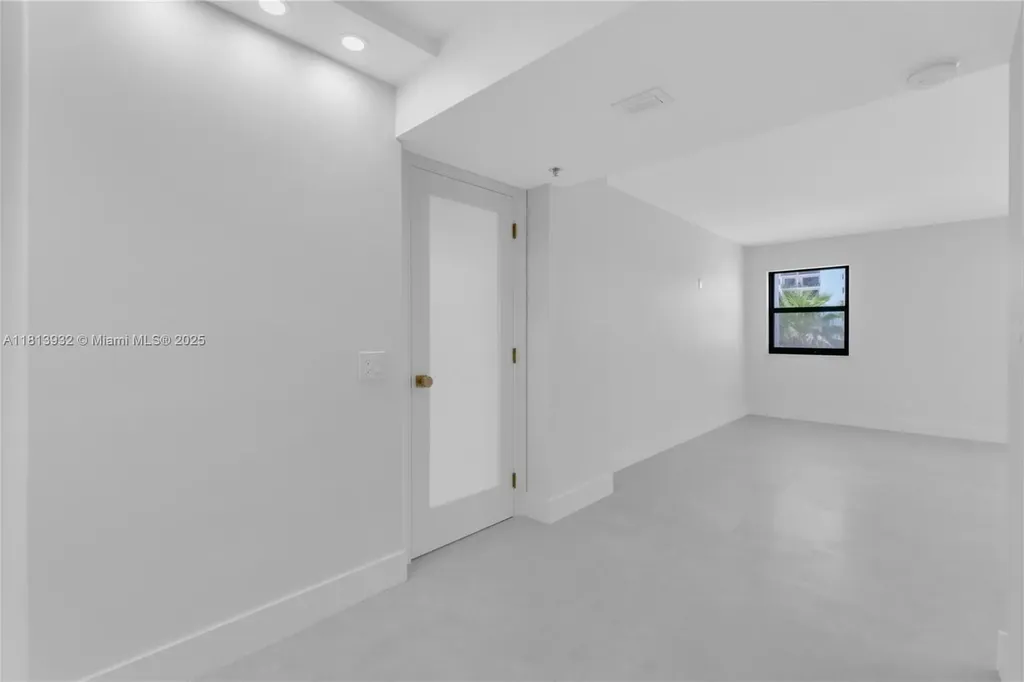 1201 S Ocean Drive Hollywood FL 33019