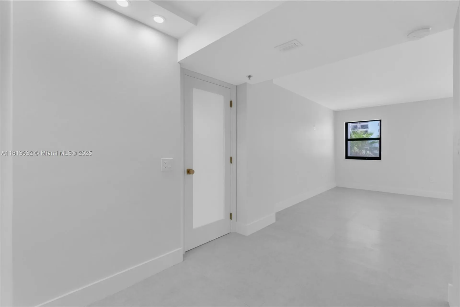1201 S Ocean Drive Hollywood FL 33019