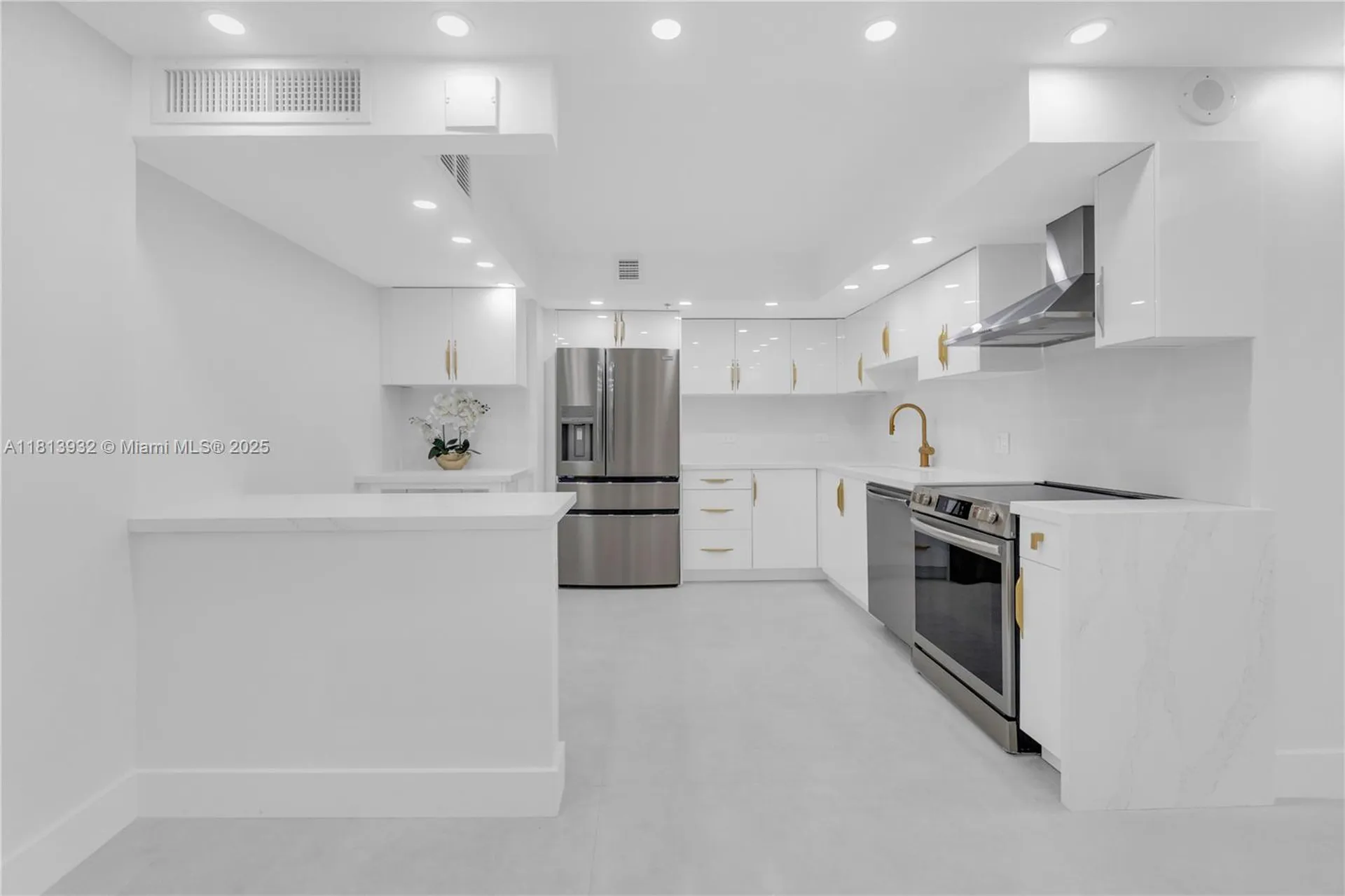 1201 S Ocean Drive Hollywood FL 33019