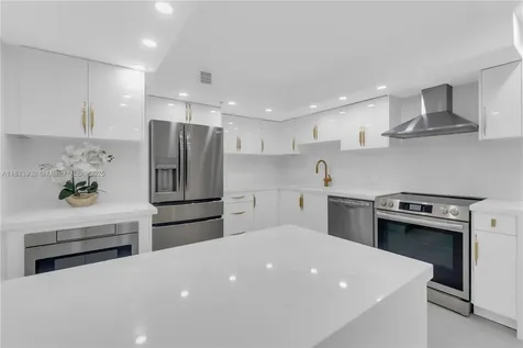 1201 S Ocean Drive Hollywood FL 33019